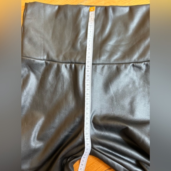 NO LONGER AVAILABLE- can’t delete listing - Picture 8 of 9